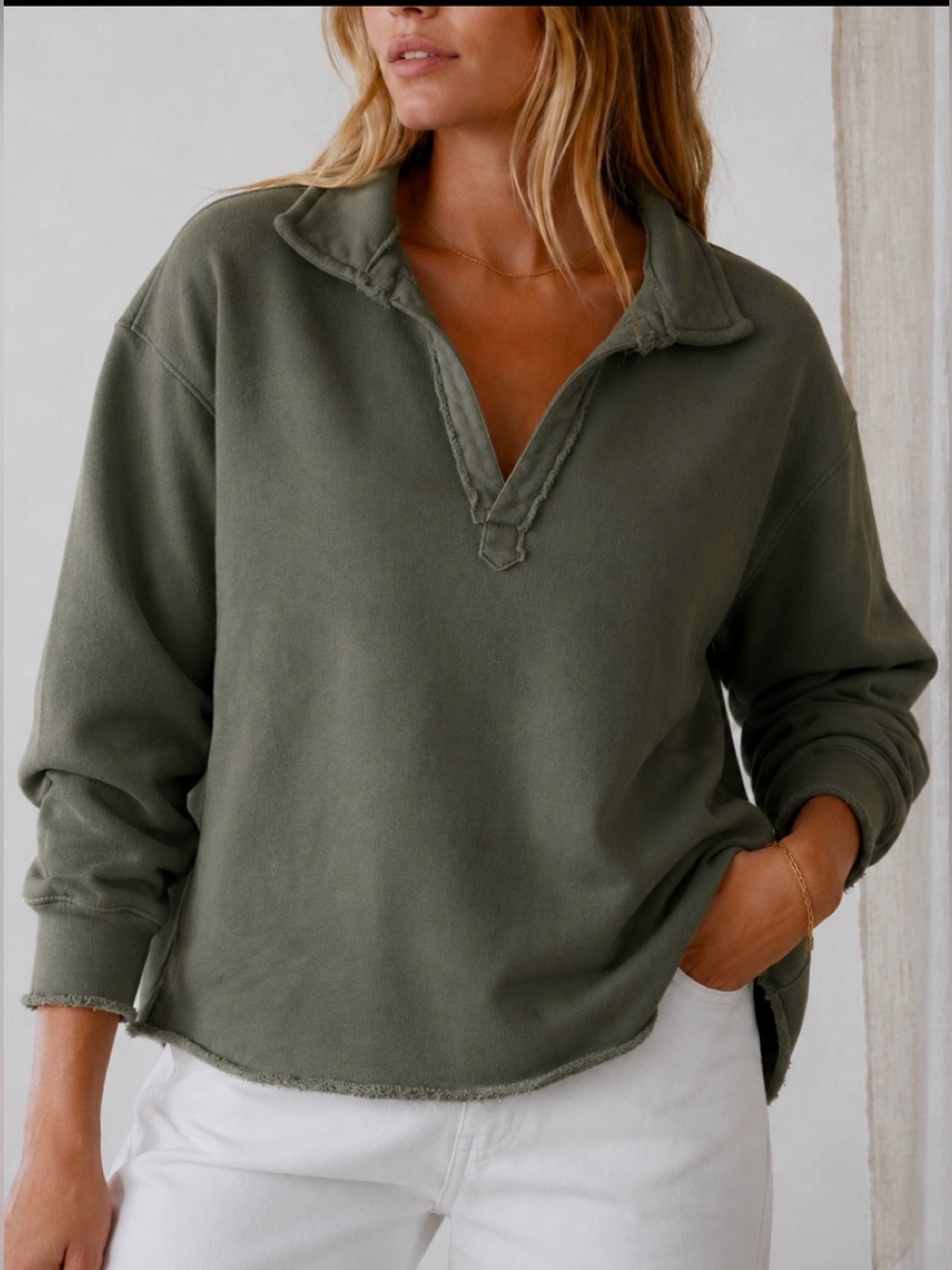 Frank & Eileen Patrick Popiver Henley Sage Green Trendy Casual Collegiate. Sz L.